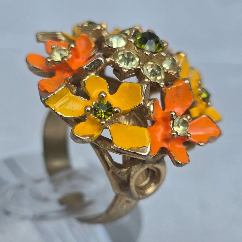 Vintage Enamel Flower Cluster Adjustable Ring Orange Yellow Green Rhinestone - Picture 1 of 10